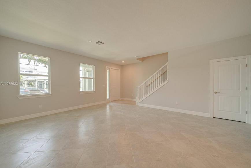 Townhouse for rent at 1280 Eucalyptus Dr, Hollywood, FL 33020