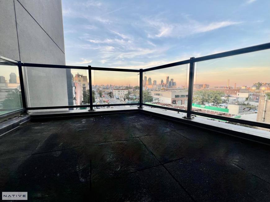 Apartment for rent at 195 Greenpoint Ave #PH, Brooklyn, NY 11222