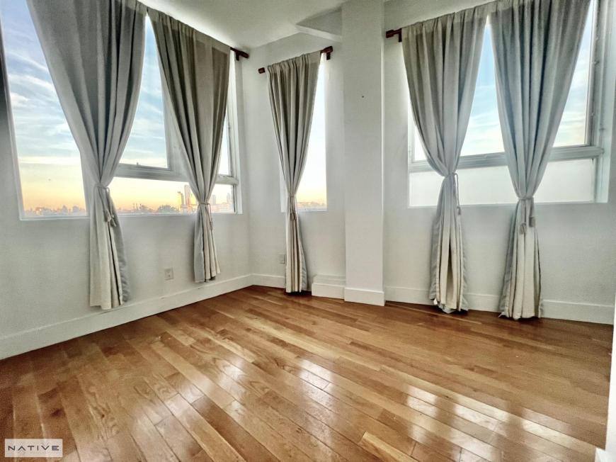 Apartment for rent at 195 Greenpoint Ave #PH, Brooklyn, NY 11222