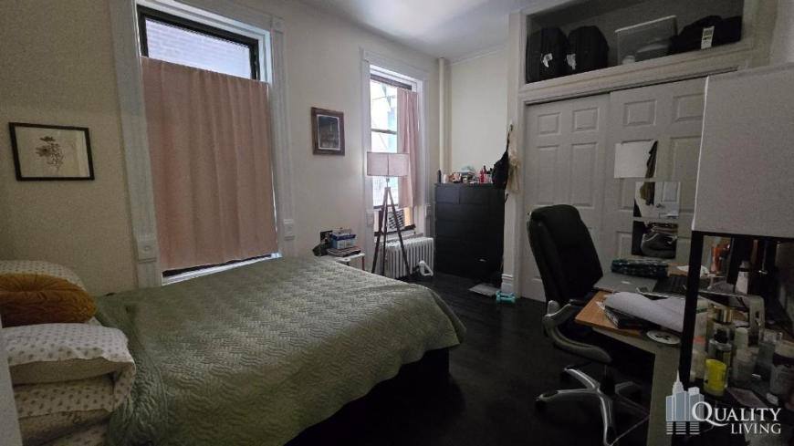 Apartment for rent at 75 W 71st St #1D, New York, NY 10023