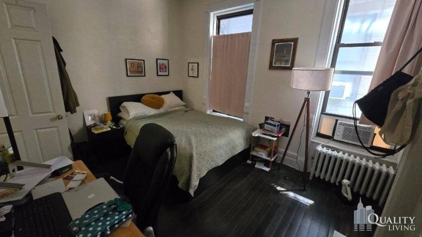 Apartment for rent at 75 W 71st St #1D, New York, NY 10023
