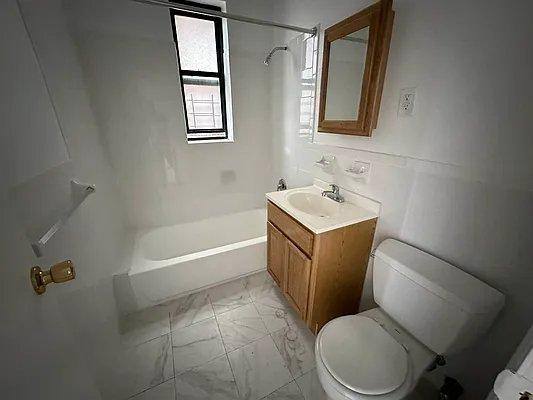 Apartment for rent at 85 McClellan St #4F, Bronx, NY 10452