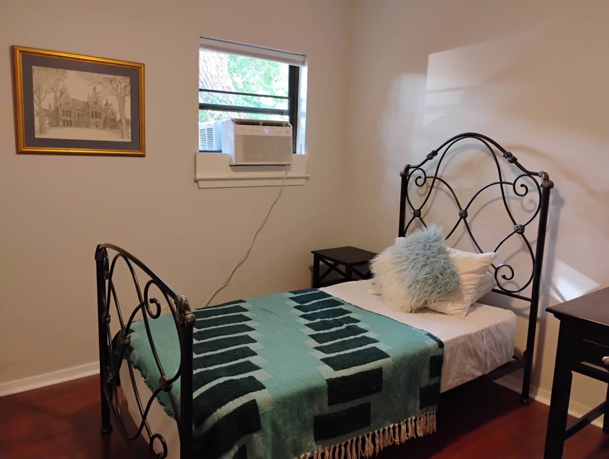 Condo for rent at 2110 Rio Grande St, Austin, TX 78705