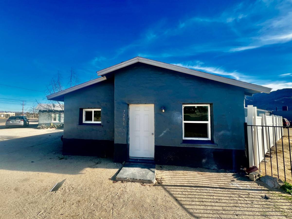 Apartment for rent at 72061-72067 Joshua Lane, Twentynine Palms, CA 92277