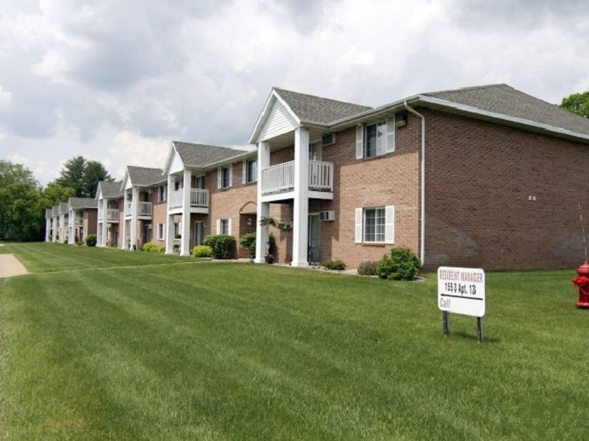 Apartment for rent at 1553 Apple Tree Lane, Waupaca, WI 54981