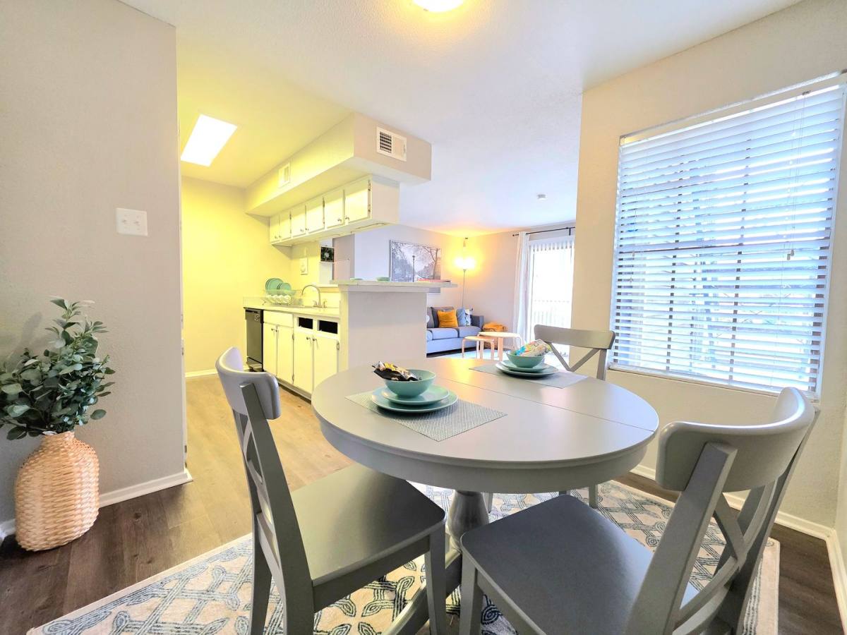 Apartment for rent at 534 Hunt Lane, San Antonio, TX 78245