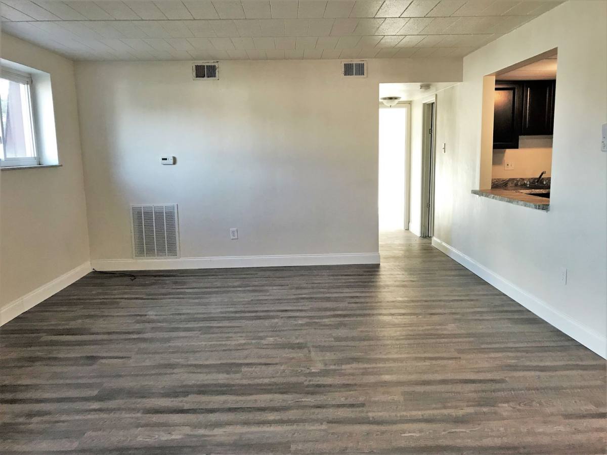 Townhouse for rent at 1914 Main St, Pittsburgh, PA 15215