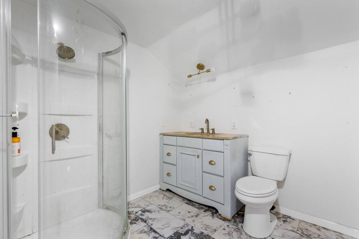 House for rent at 2225 Catalpa Dr, Dayton, OH 45406