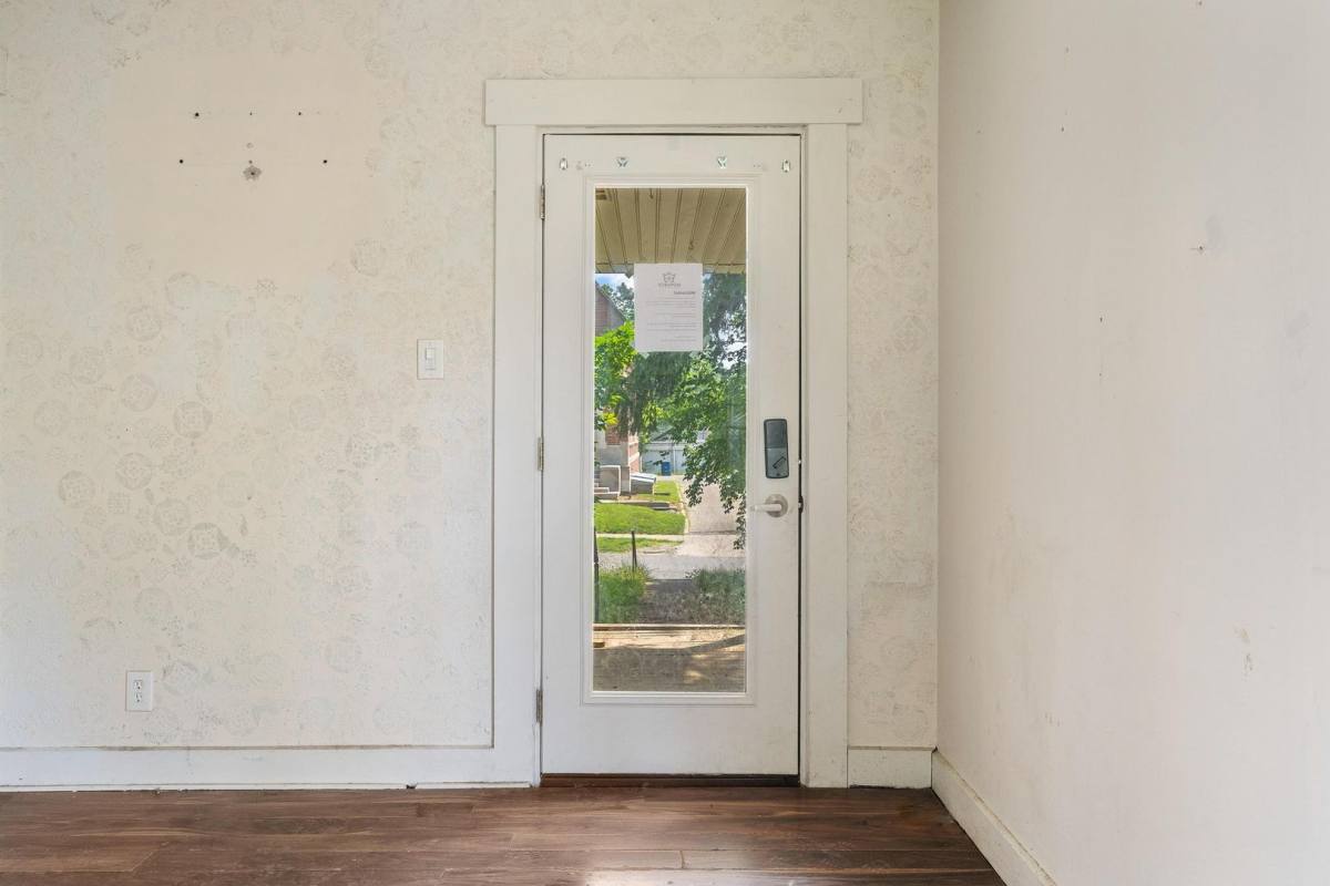 House for rent at 2225 Catalpa Dr, Dayton, OH 45406