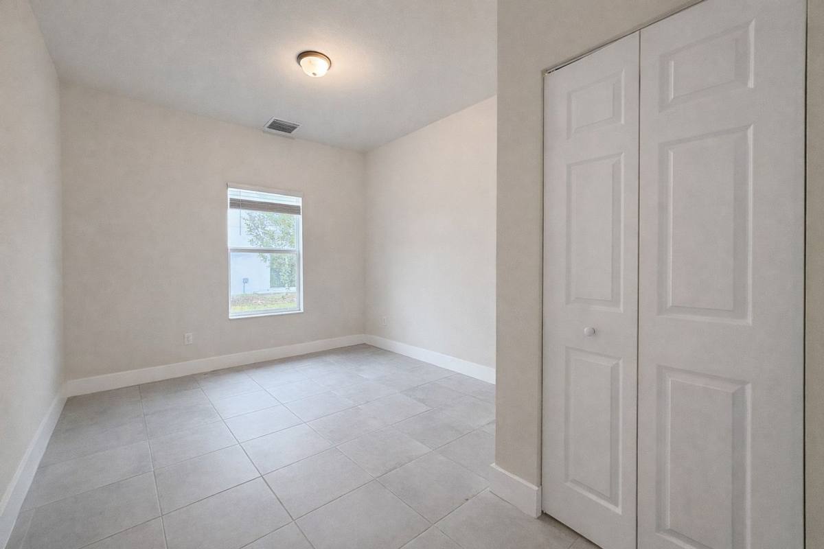 Apartment for rent at 3221-3409 SW 8th Place, Cape Coral, FL 33914
