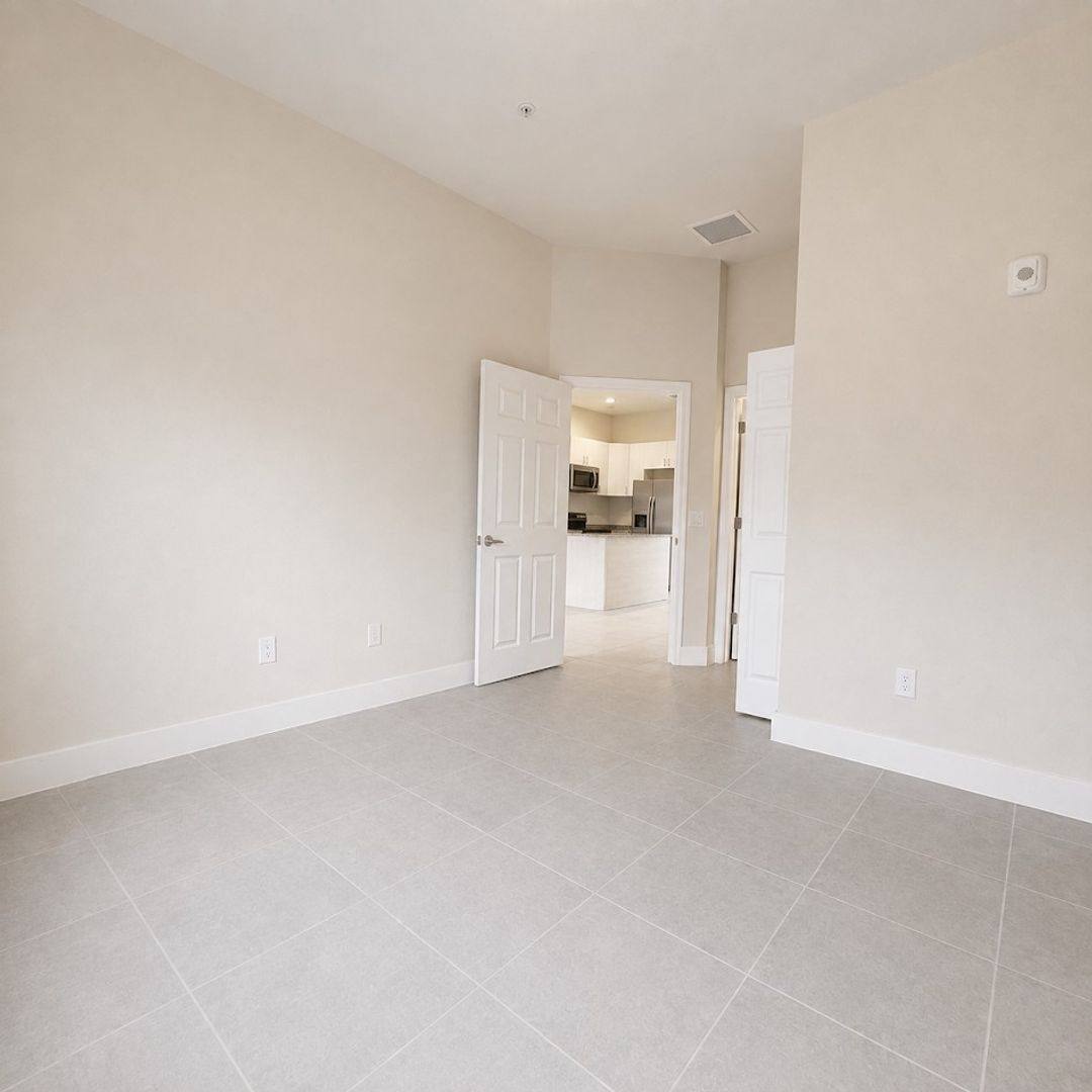 Apartment for rent at 3221-3409 SW 8th Place, Cape Coral, FL 33914