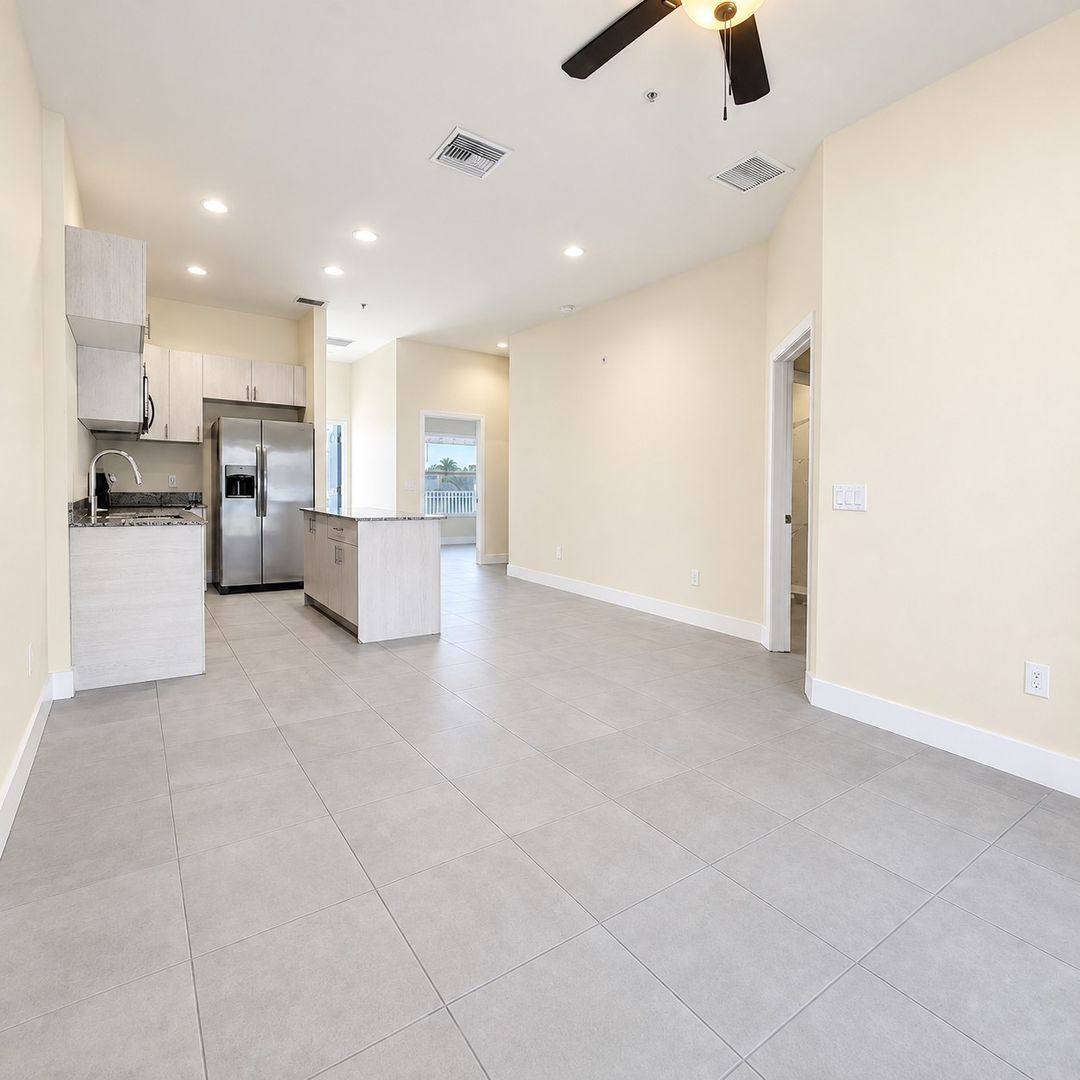 Apartment for rent at 3221-3409 SW 8th Place, Cape Coral, FL 33914