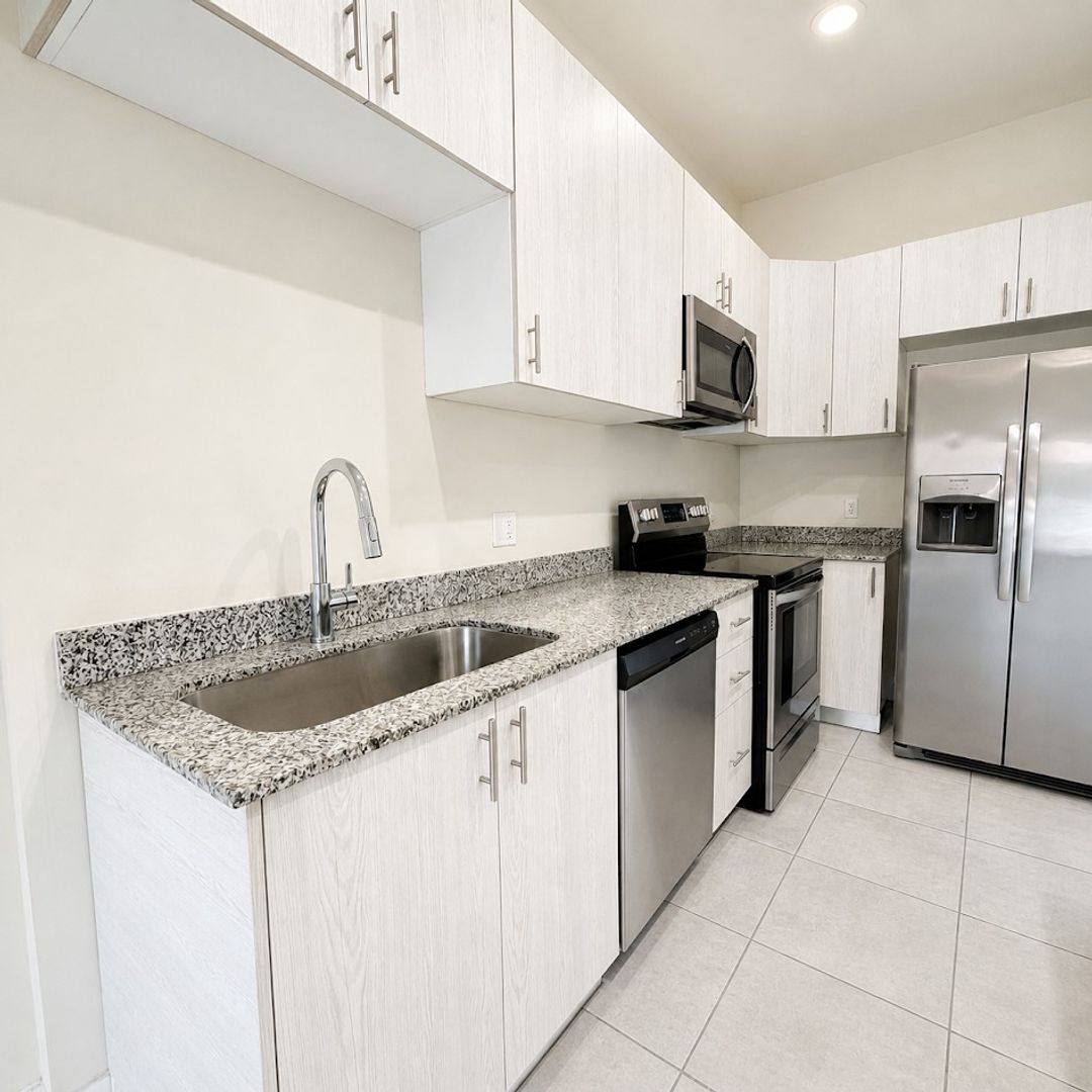 Apartment for rent at 3221-3409 SW 8th Place, Cape Coral, FL 33914