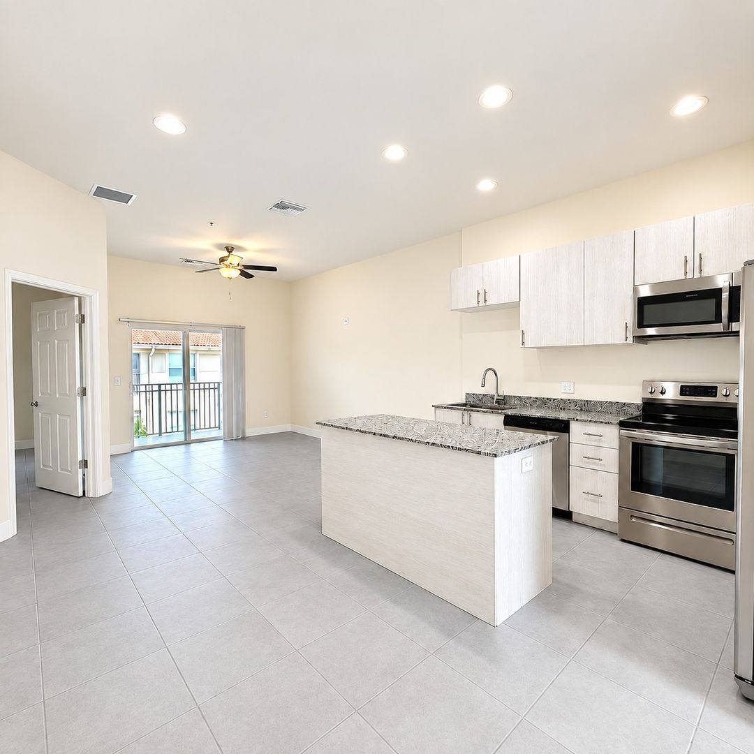 Apartment for rent at 3221-3409 SW 8th Place, Cape Coral, FL 33914