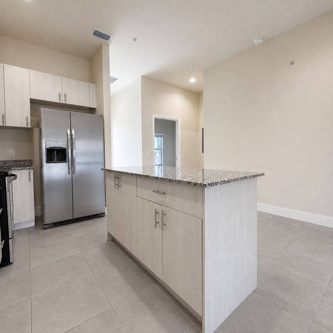 Apartment for rent at 3221-3409 SW 8th Place, Cape Coral, FL 33914