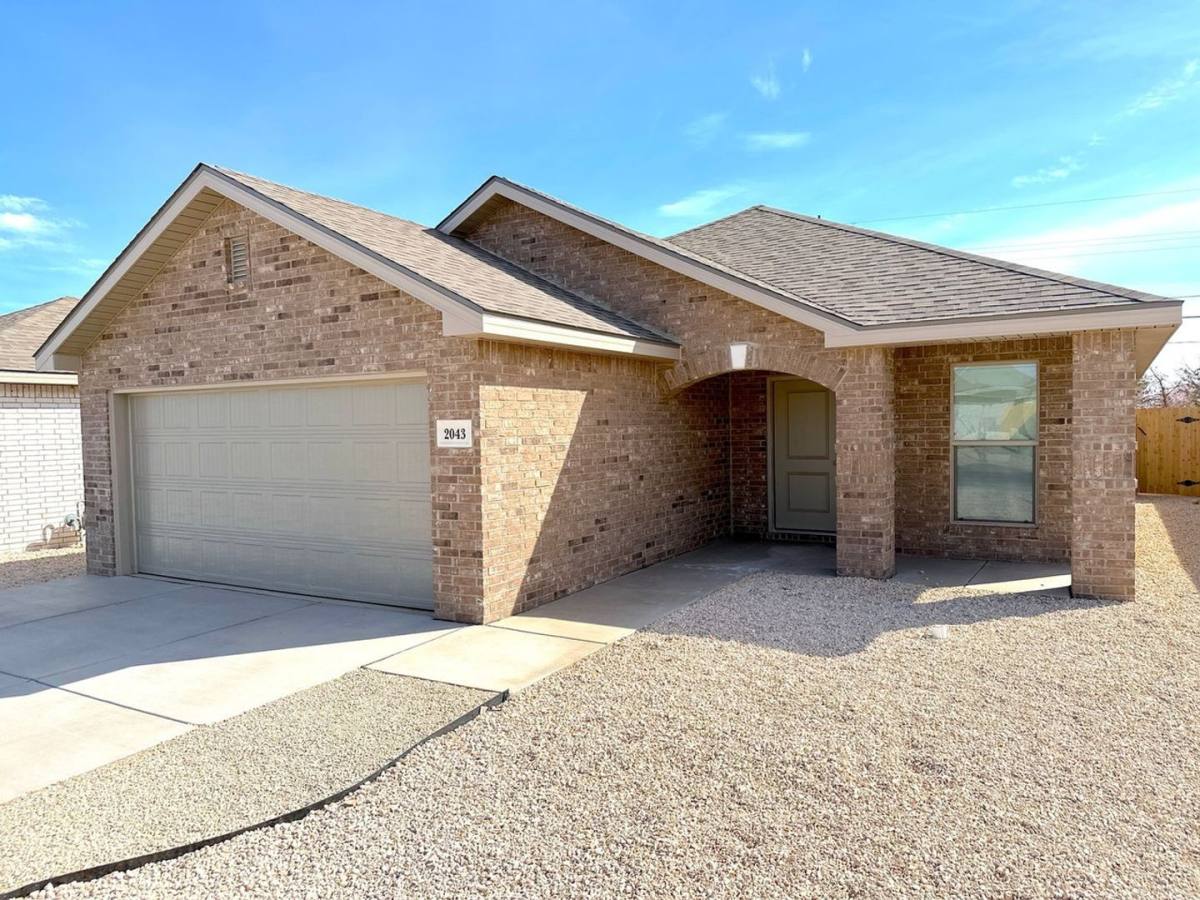 House for rent at 2043 Kenwood Ave, Lubbock, TX 79407