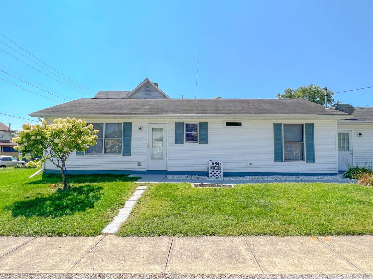 House for rent at 681 Maple Ave, Newark, OH 43055