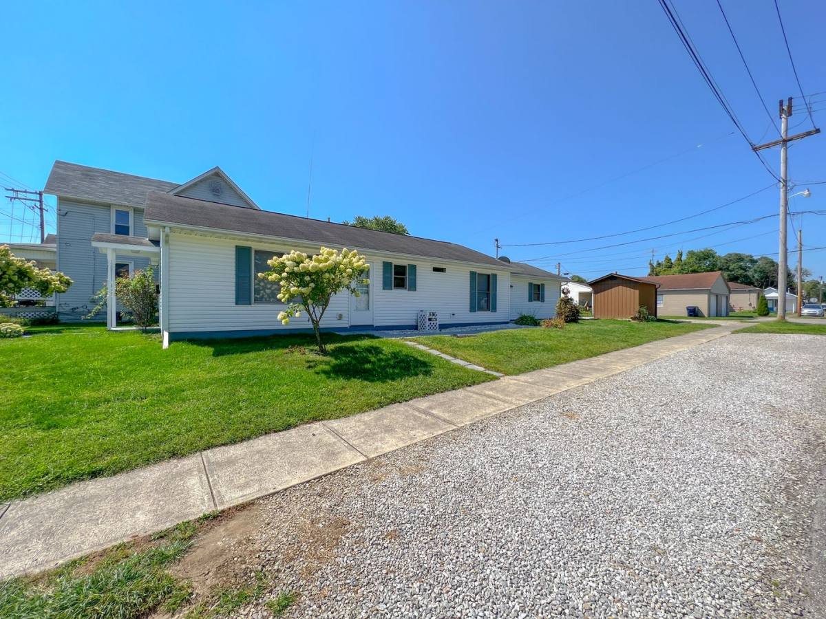 House for rent at 681 Maple Ave, Newark, OH 43055