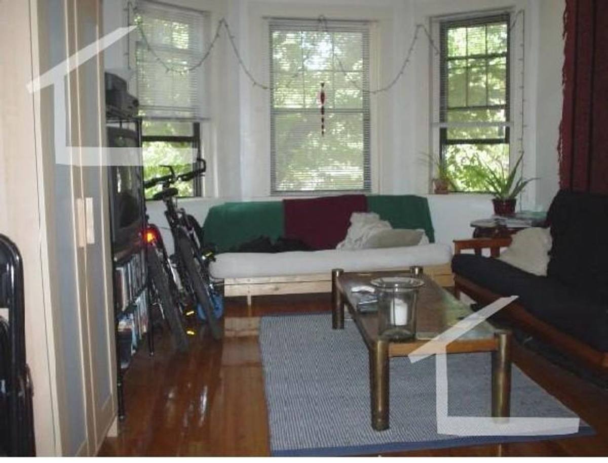 House for rent at 1130B Commonwealth Ave, Allston, MA 02134