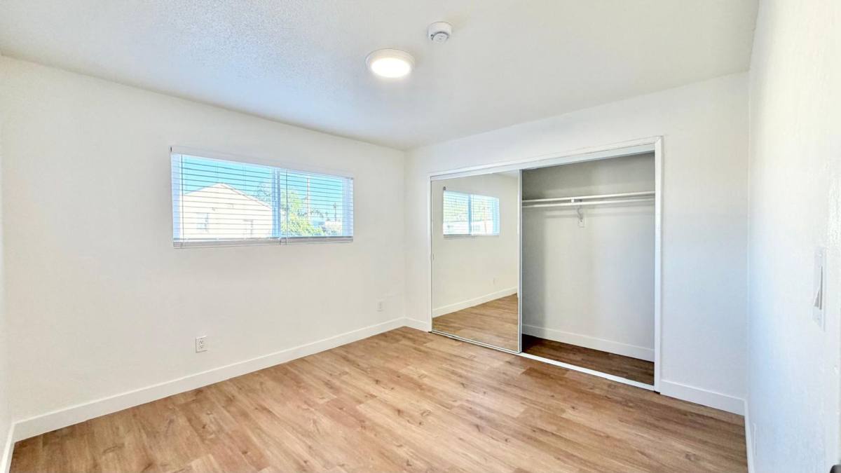 Apartment for rent at 637 W 79th, Los Angeles, CA 90044