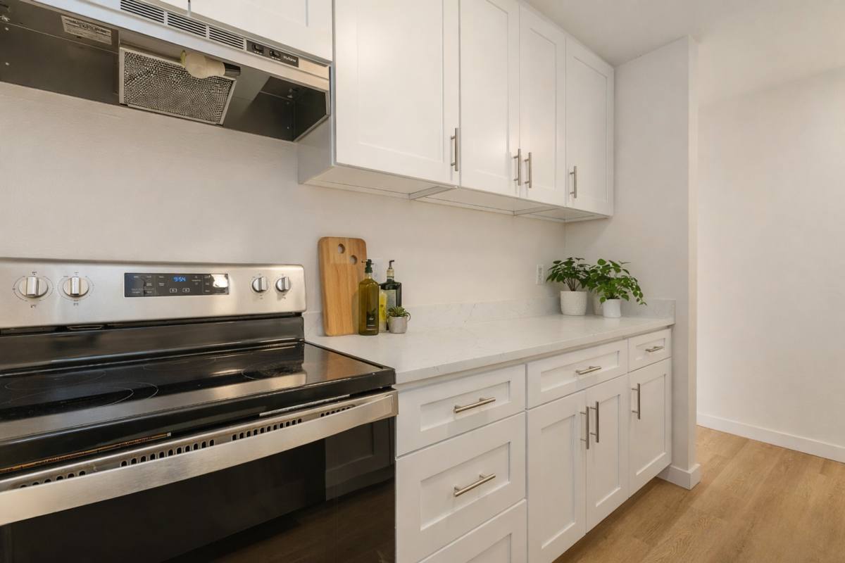 Apartment for rent at 1203 NE 135th St, Seattle, WA 98125