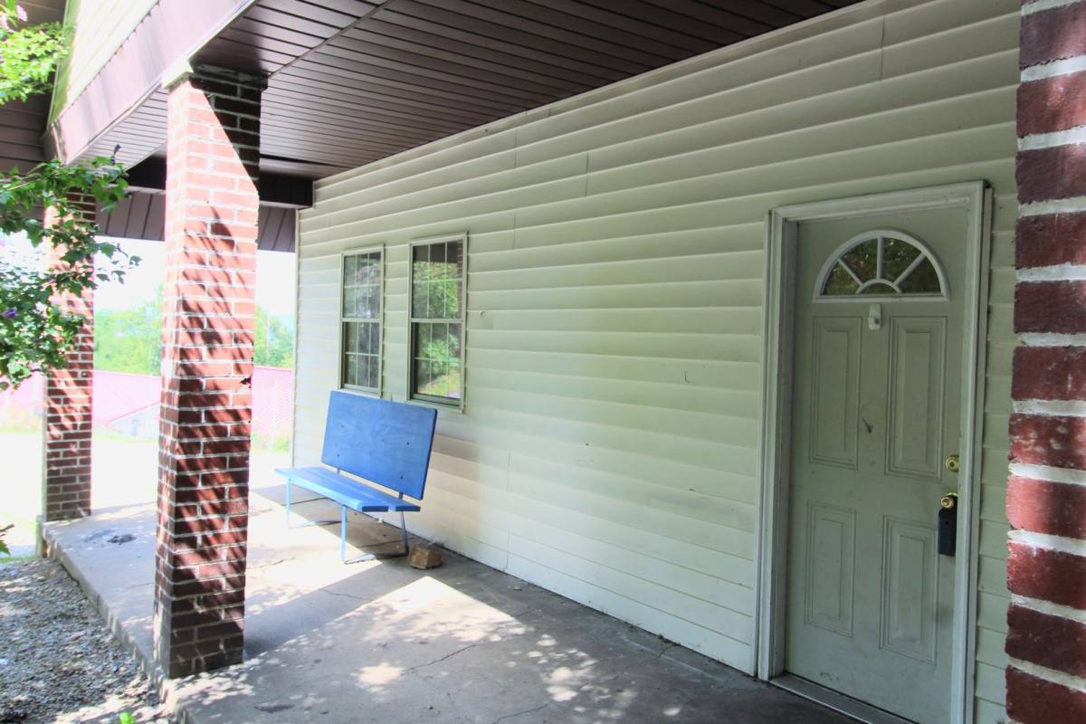Apartment for rent at 1021 College Ave, Morgantown, WV 26505