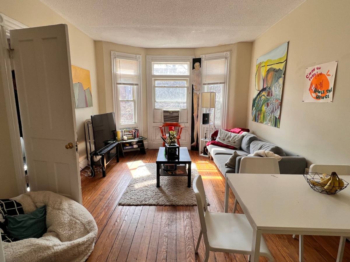 Apartment for rent at 65 Edgewood Ave, New Haven, CT 06511