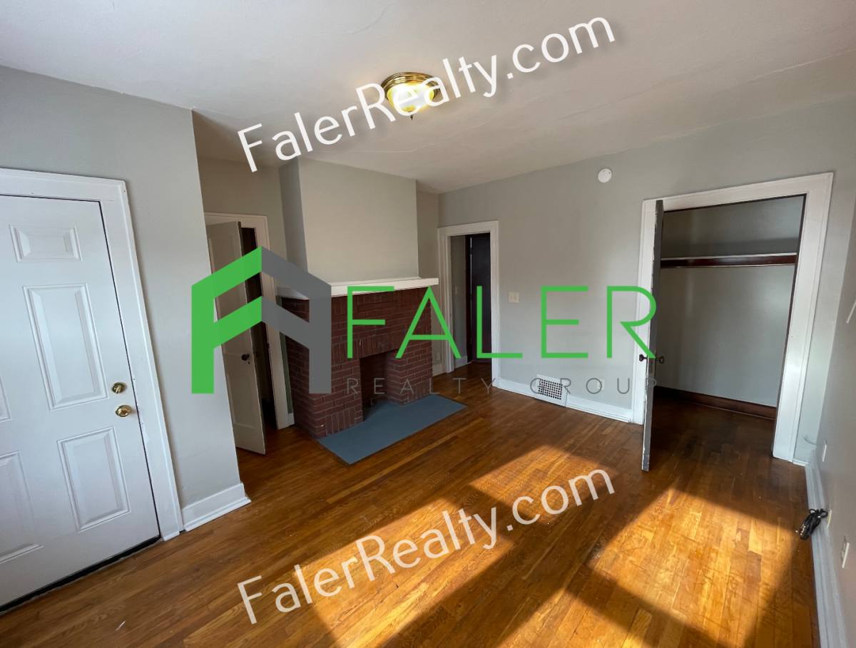 Apartment for rent at 9 Anderson St, Dayton, OH 45410