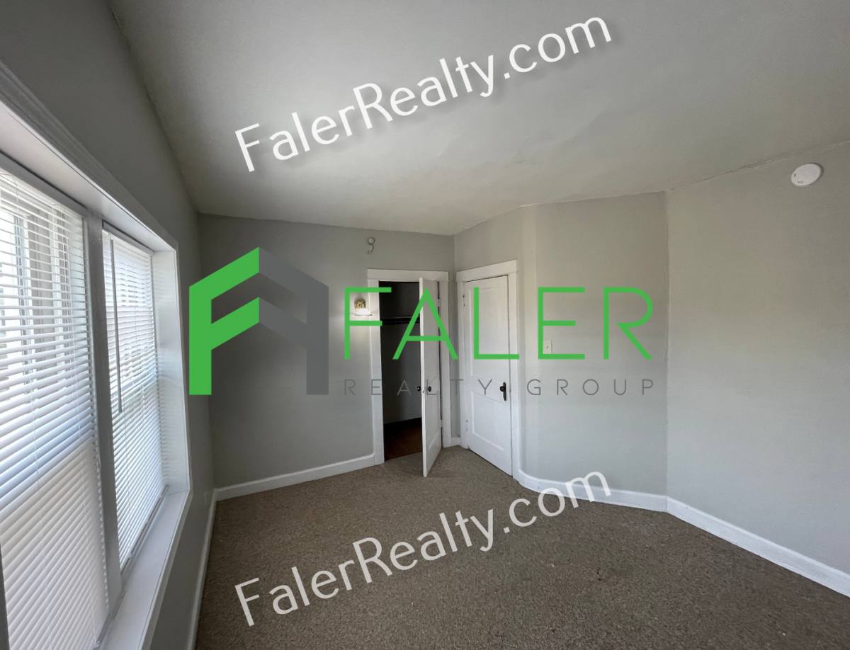 Apartment for rent at 9 Anderson St, Dayton, OH 45410