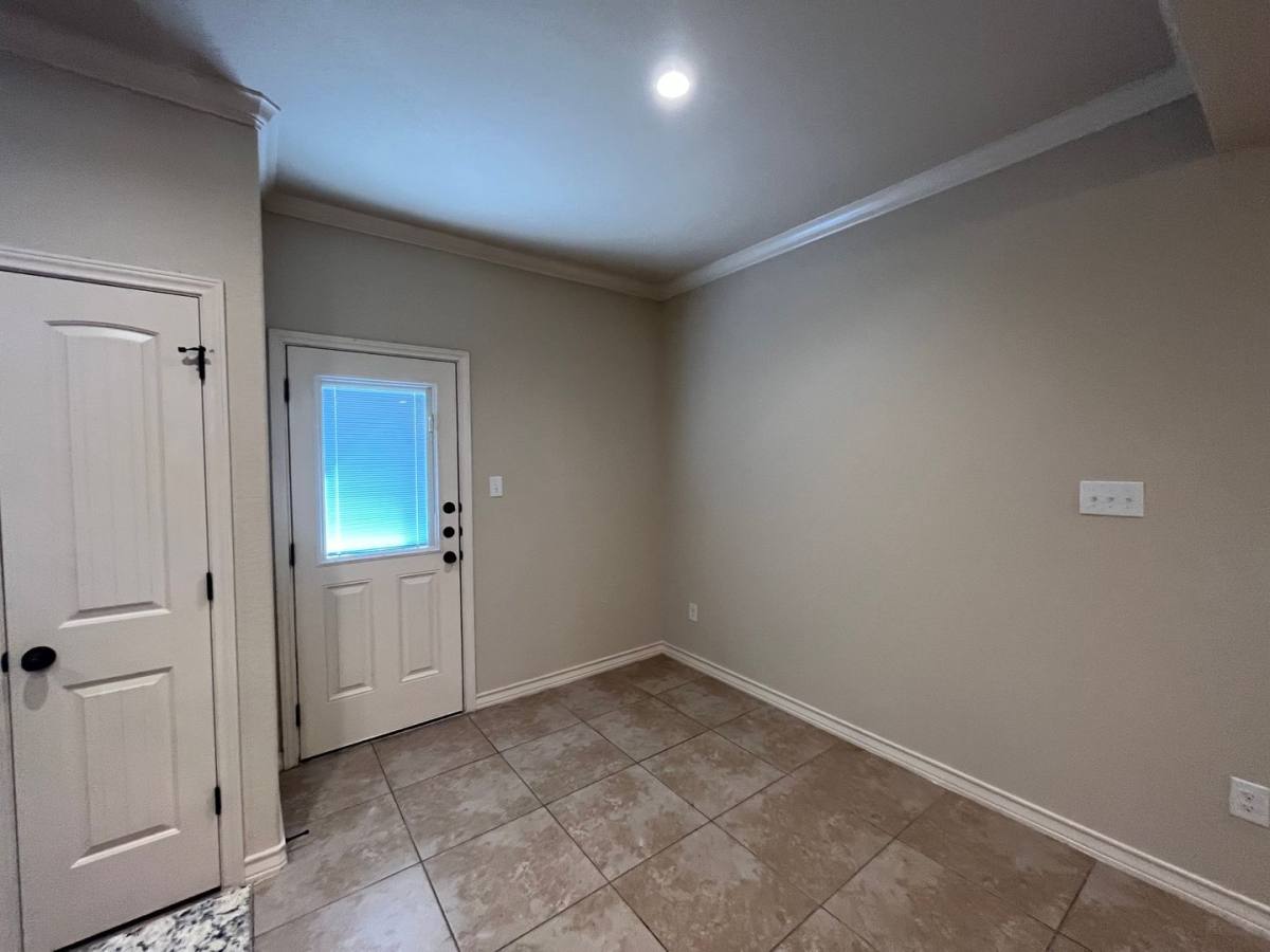 Townhouse for rent at 6534 Marcel Way, San Antonio, TX 78233