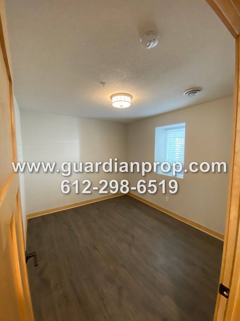 Apartment for rent at 1560 Portland Ave, Saint Paul, MN 55104