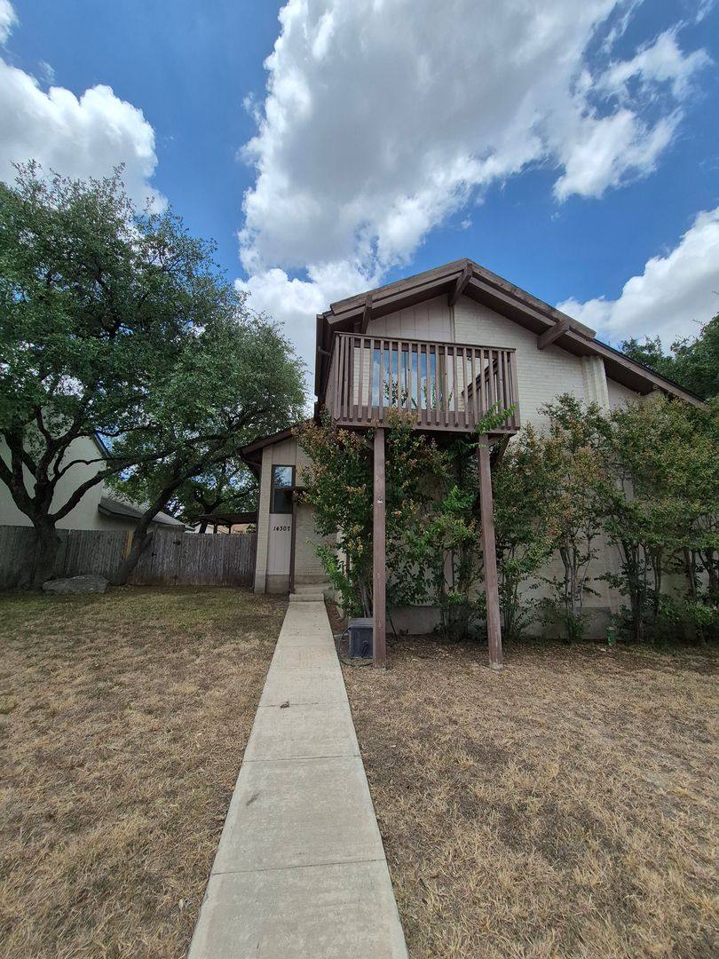 Townhouse for rent at 14309 Indian Woods, San Antonio, TX 78249