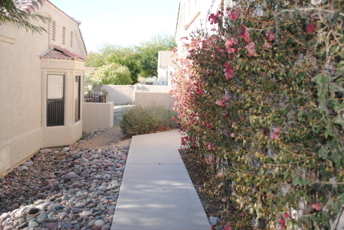 Apartment for rent at 13824 Kendall Dr, Fountain Hills, AZ 85268