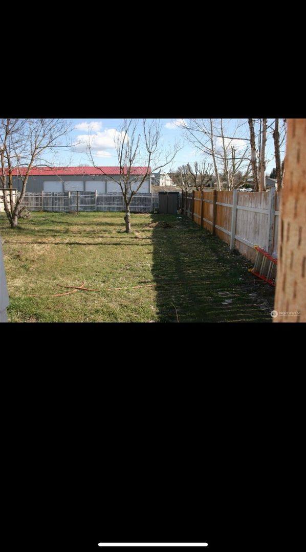 House for rent at 115 N Main St, Washtucna, WA 99371