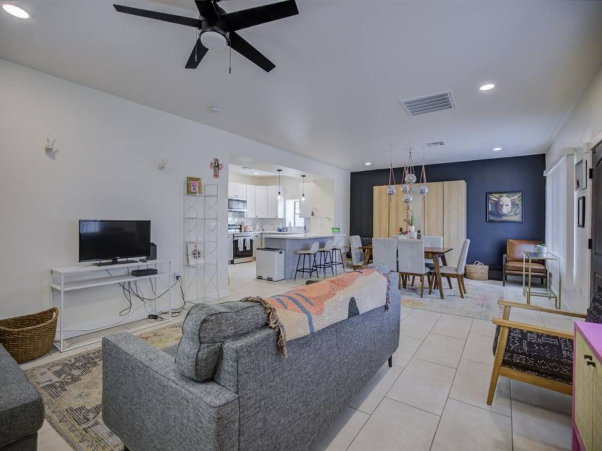 House for rent at 135 W 26th St, Tucson, AZ 85713