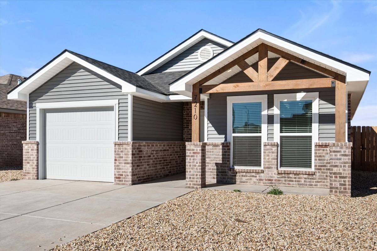 House for rent at 7210 35th St, Lubbock, TX 79407