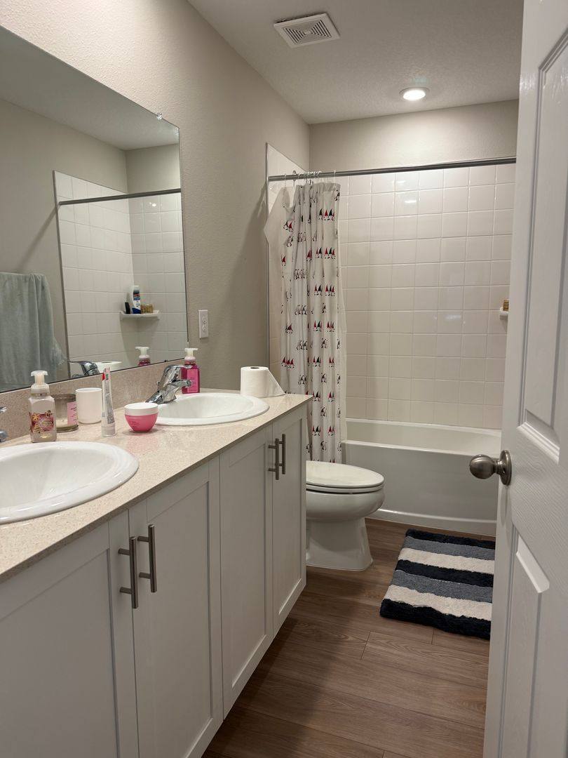 House for rent at 12806 Halter Steer Rd, Lithia, FL 33547