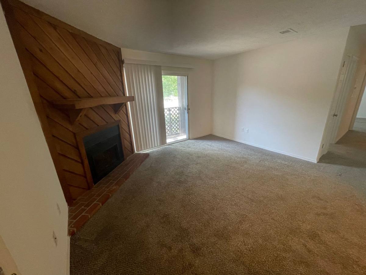 Apartment for rent at 28-37 Ironwood Court, Lafayette, IN 47905