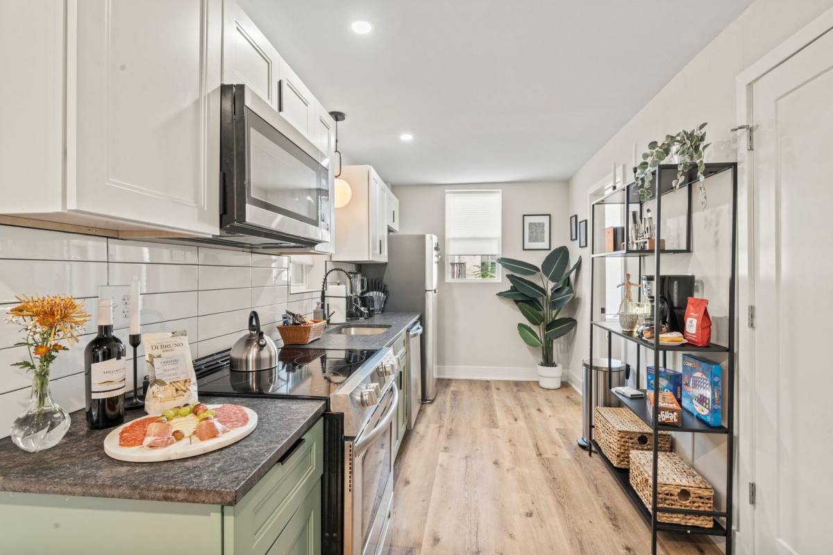 Apartment for rent at 1334 E Passyunk Ave, Philadelphia, PA 19147