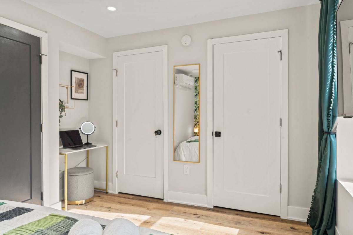 Apartment for rent at 1334 E Passyunk Ave, Philadelphia, PA 19147