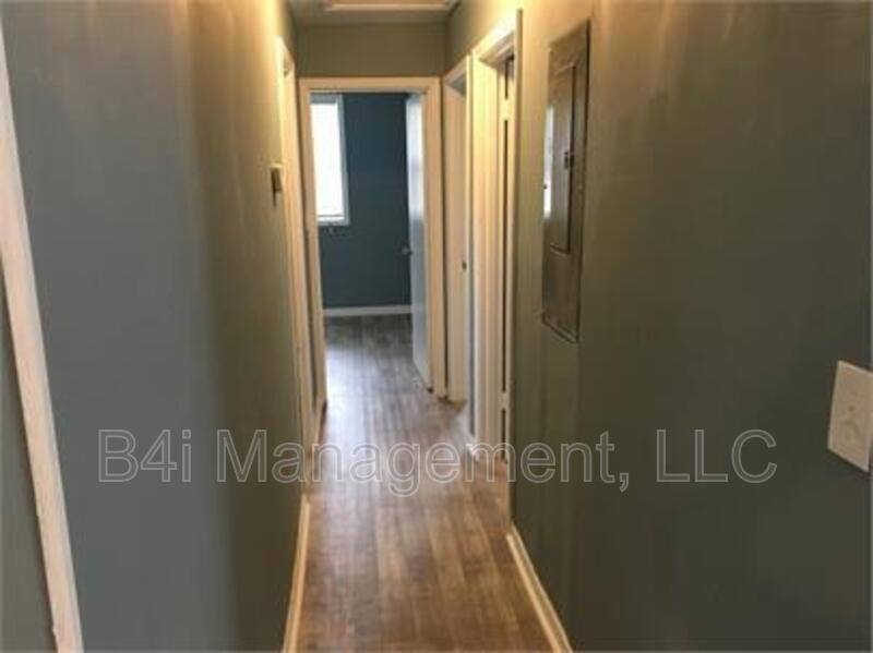 House for rent at 324 Macedonia Rd SE, Atlanta, GA 30354