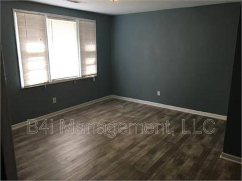 House for rent at 324 Macedonia Rd SE, Atlanta, GA 30354