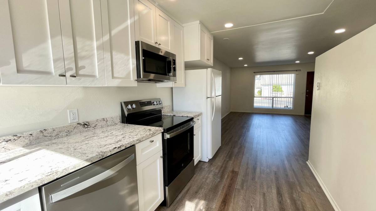 Townhouse for rent at 123 Casa St, San Luis Obispo, CA 93405