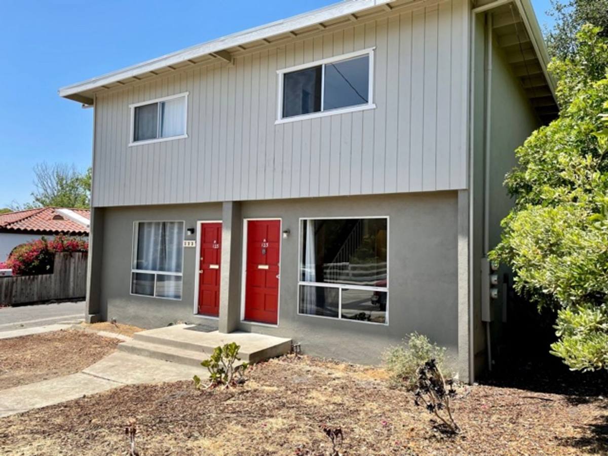 Townhouse for rent at 123 Casa St, San Luis Obispo, CA 93405
