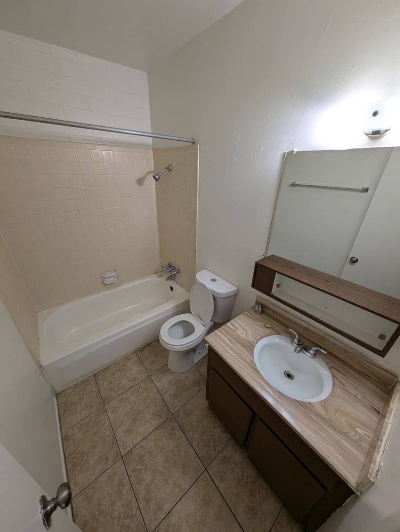 Apartment for rent at 121 W Alturas St, Tucson, AZ 85705