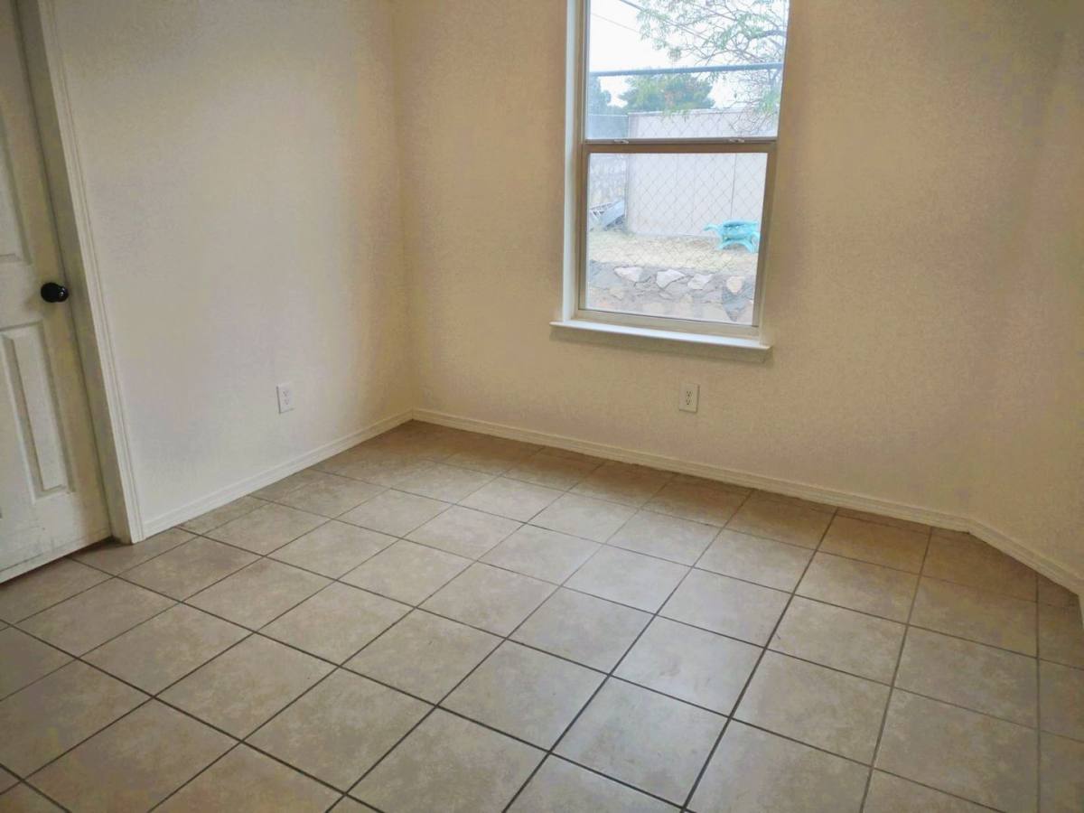 Apartment for rent at 9488 Landry McKee Lane, El Paso, TX 79907