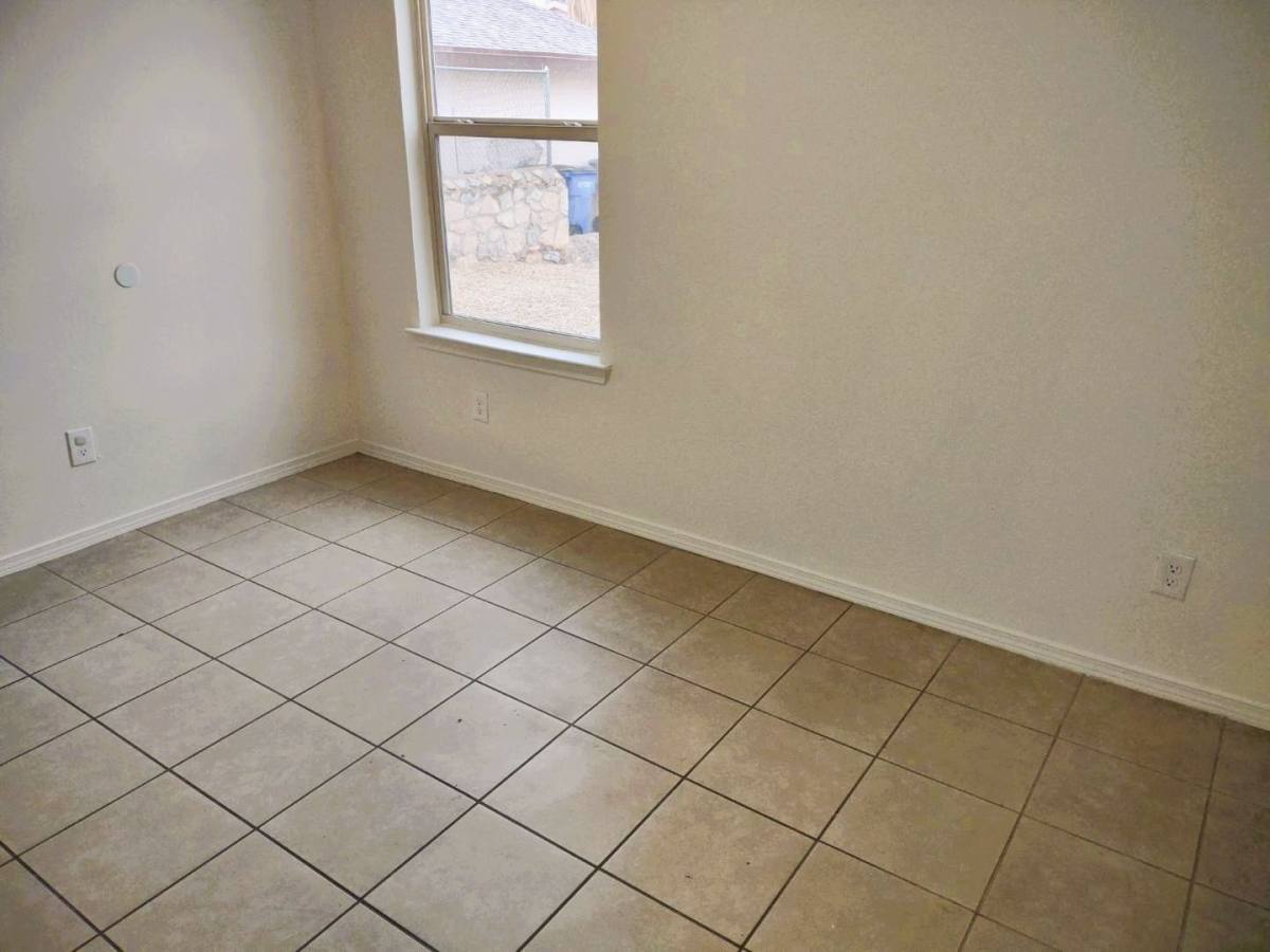 Apartment for rent at 9488 Landry McKee Lane, El Paso, TX 79907