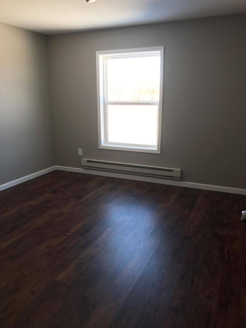 Apartment for rent at 520 3rd St NW, Pelican Rapids, MN 56572