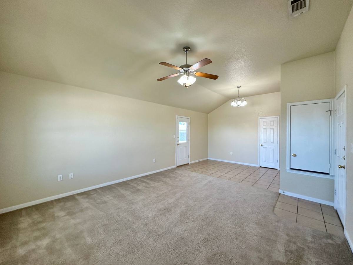 Townhouse for rent at 4300 Elms Run Circle, Killeen, TX 76542