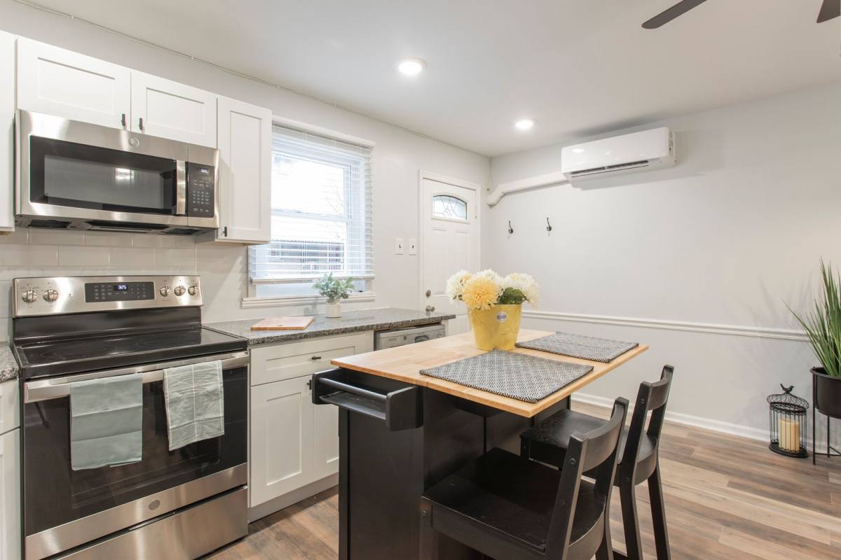 Apartment for rent at 1525 S 12th St, Philadelphia, PA 19147